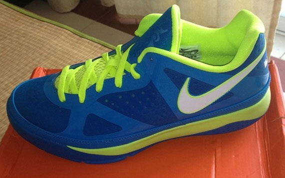 Nike LeBron ST Low "Sprite"