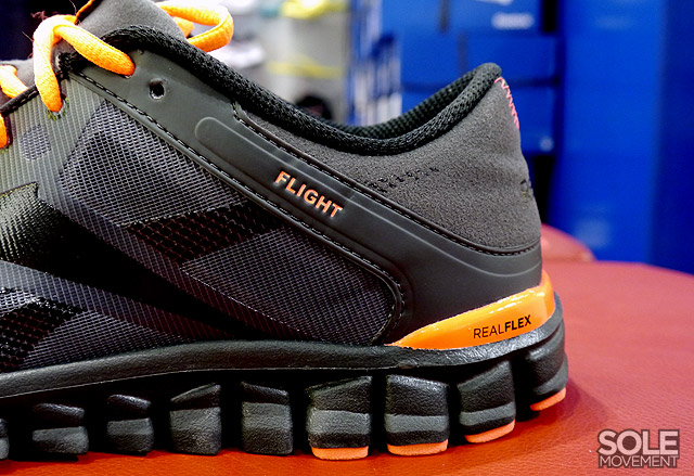 Reebok RealFlex Flight - Black - Orange