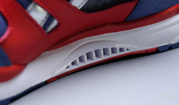 Reebok Ventilator Captain America 15
