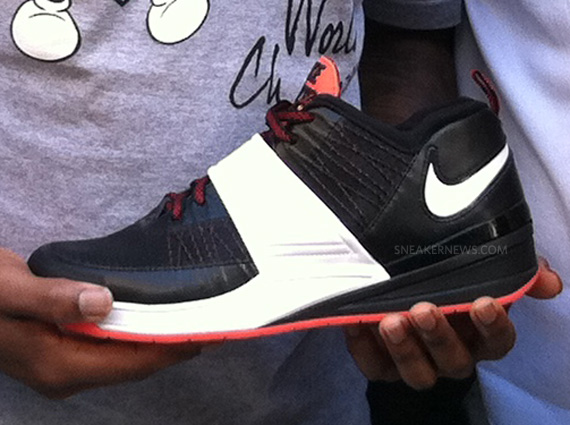 Zoom Revis 1