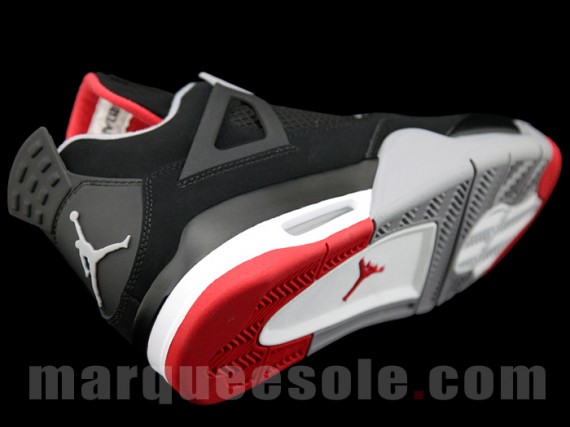 Air Jordan IV - Black - Cement Grey - Fire Red