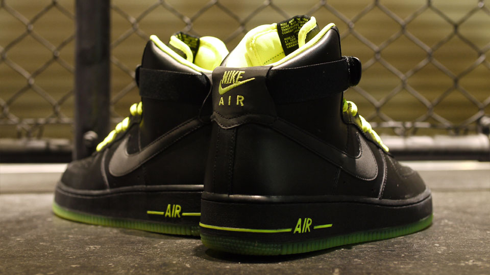 Nike Air Force 1 High Black Volt 3