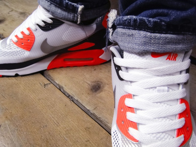 Nike Air Max 90 Hyperfuse Infrared On Foot Images 5