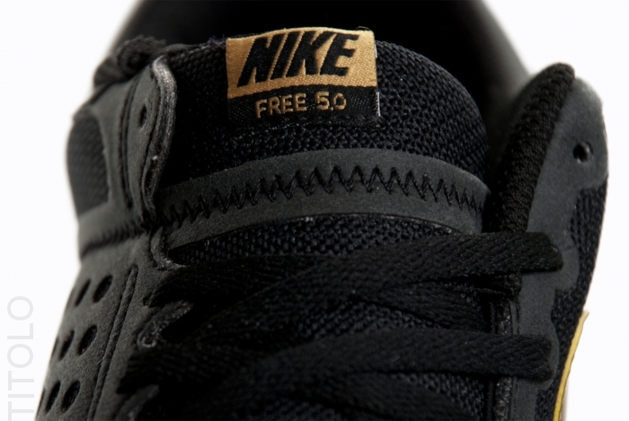 Nike Wmns Free 5.0 V4 Black Metallic Gold White 4