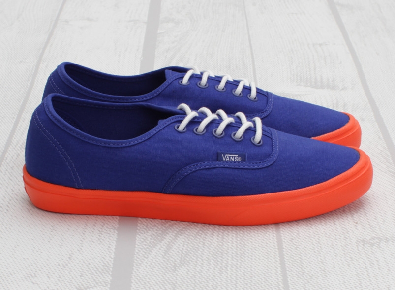 Vans Pop Authentic Lite 05