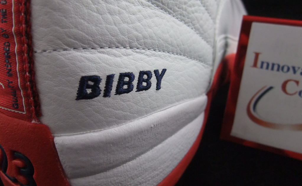 Air Jordan Xii Mike Bibby Hawks Pe 03