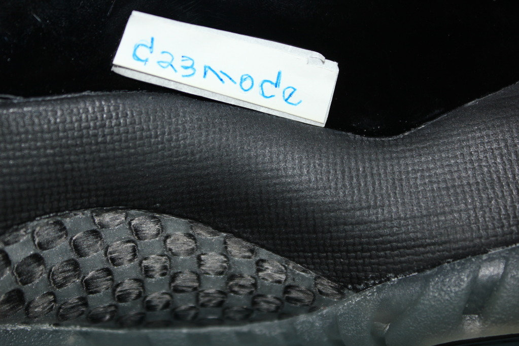 Blackout Air Jordan Xi 20