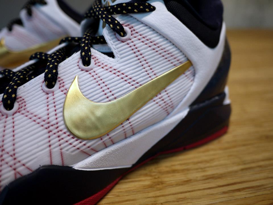 Gold Medal Nike Zoom Kobe Vii 03
