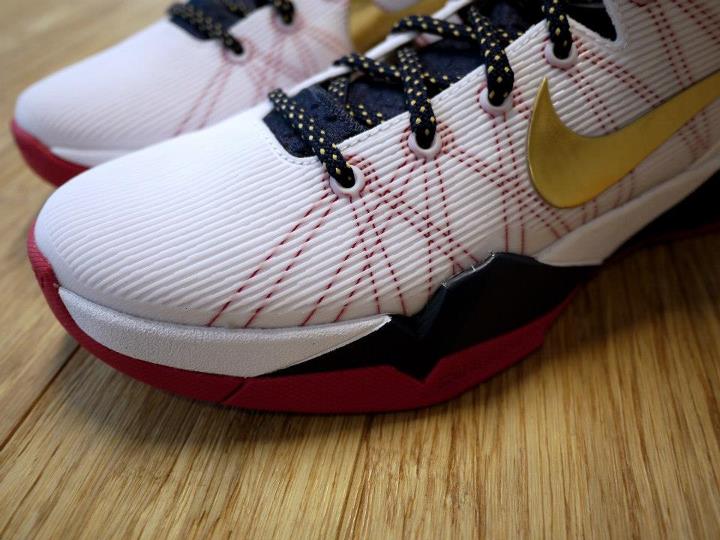 Gold Medal Nike Zoom Kobe Vii 04