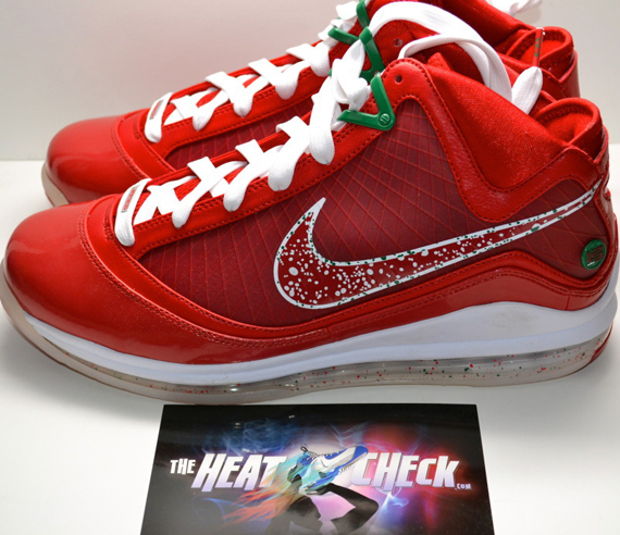Lebron 7 Christmas Day Pe 1