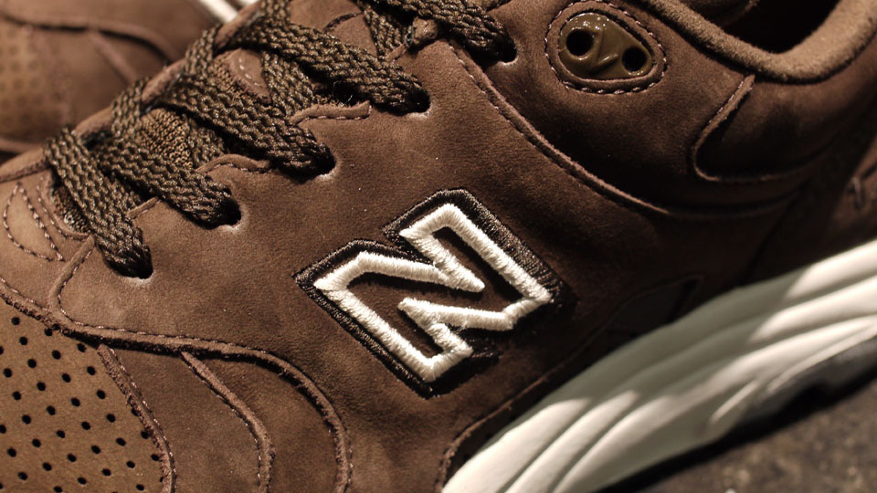 New Balance 1700 Chocolate 1