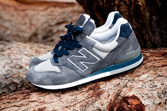 New Balance 996 Dark Grey 02