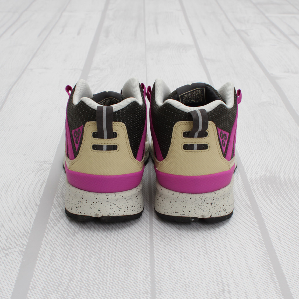 Nike Acg Okwahn Ii Vegas Gold Anthracite Magenta 5