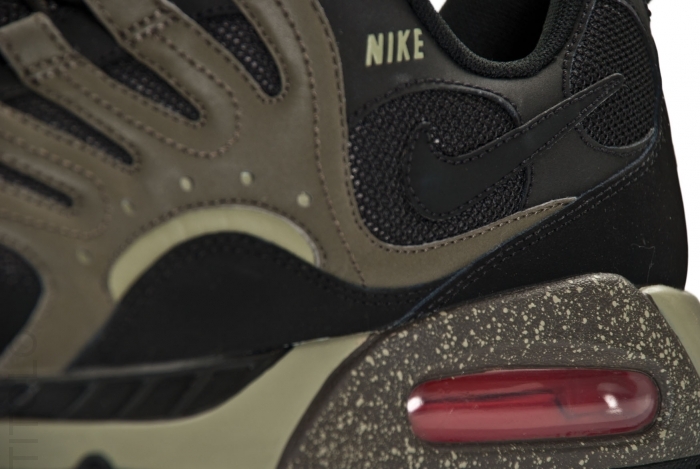 Nike Air Max Humara - Black - Silver Sage - Deep Smoke