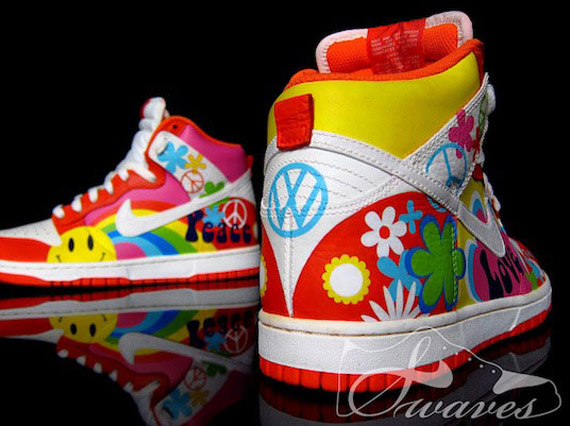 Nike Dunk High "Volkswagen Bus" Customs by Swaves