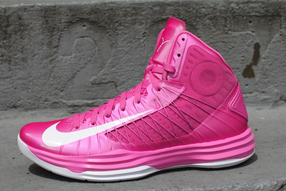 Nike Lunar Hyperdunk Think Pink Available 03