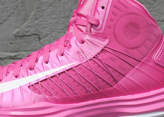Nike Lunar Hyperdunk+ "Think Pink" - Available