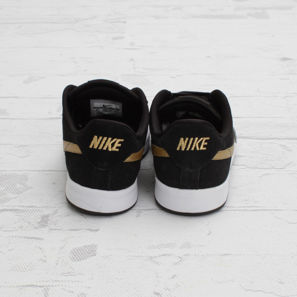 Nike Sb Fc X Fp Takashi 5