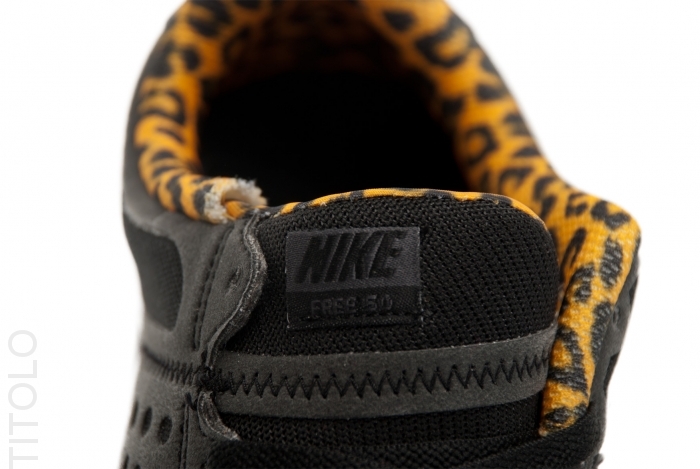 Nike Wmns Free 5.0 V4 Black Anthracite Dark Gold Leaf 4