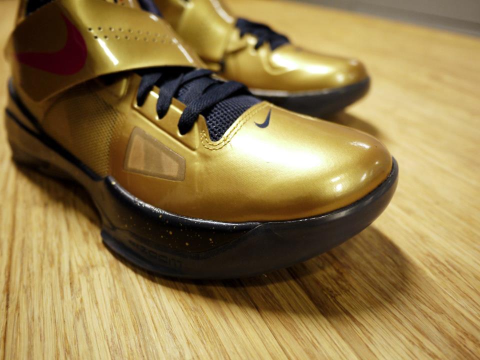 Nike Zoom Kd Iv Gold Medal United We Rise Packaging 04
