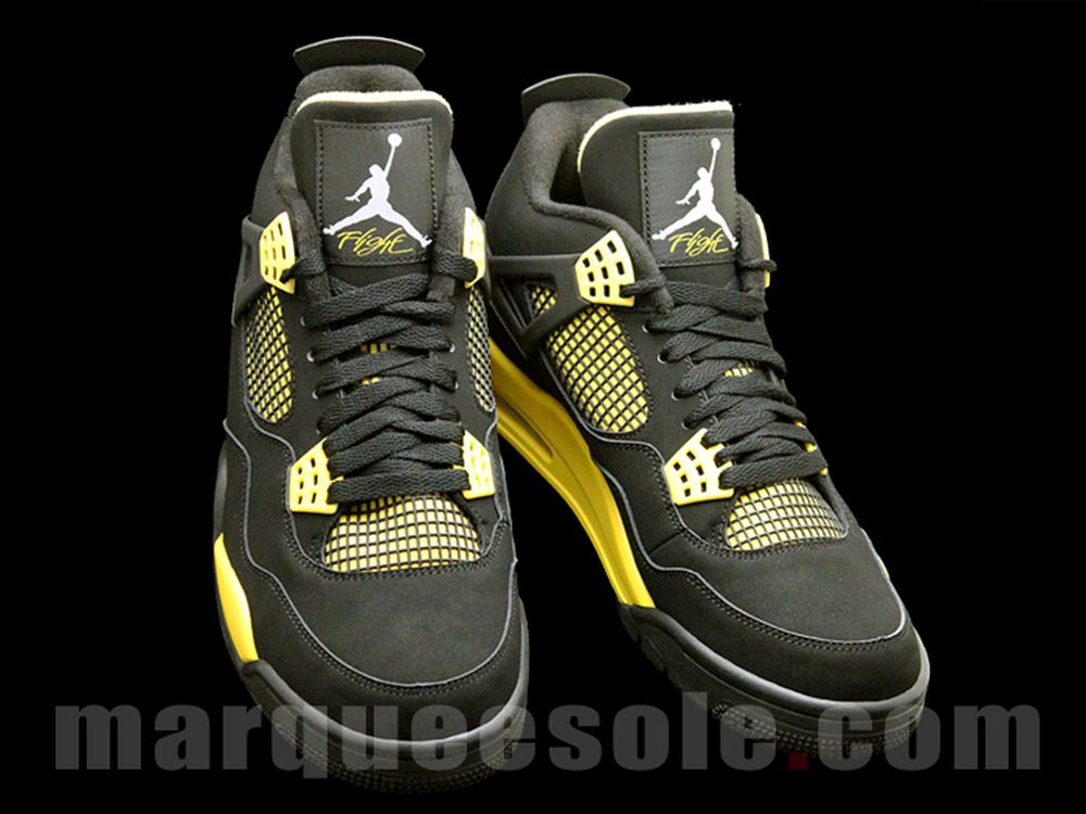 Air Jordan Iv Thunder 2012 Retro 03
