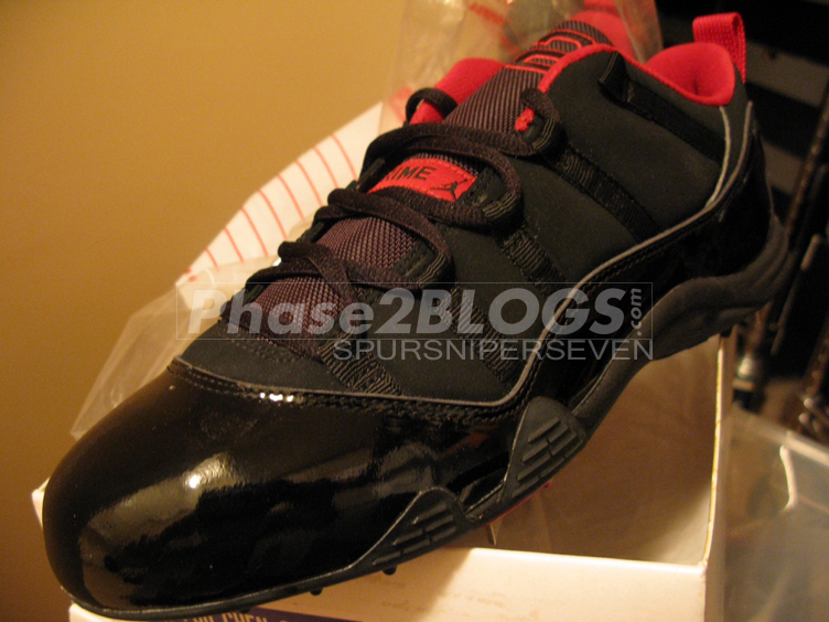Air Jordan Xi Black Red Prime Time Pe