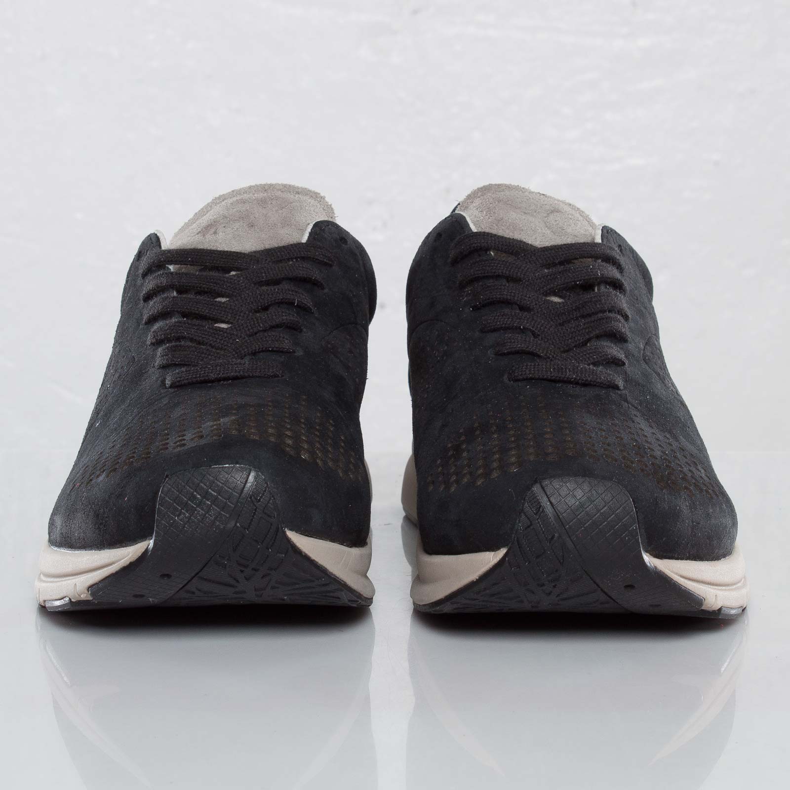 Hussein Chalayan Puma Haast Fall 2012 3