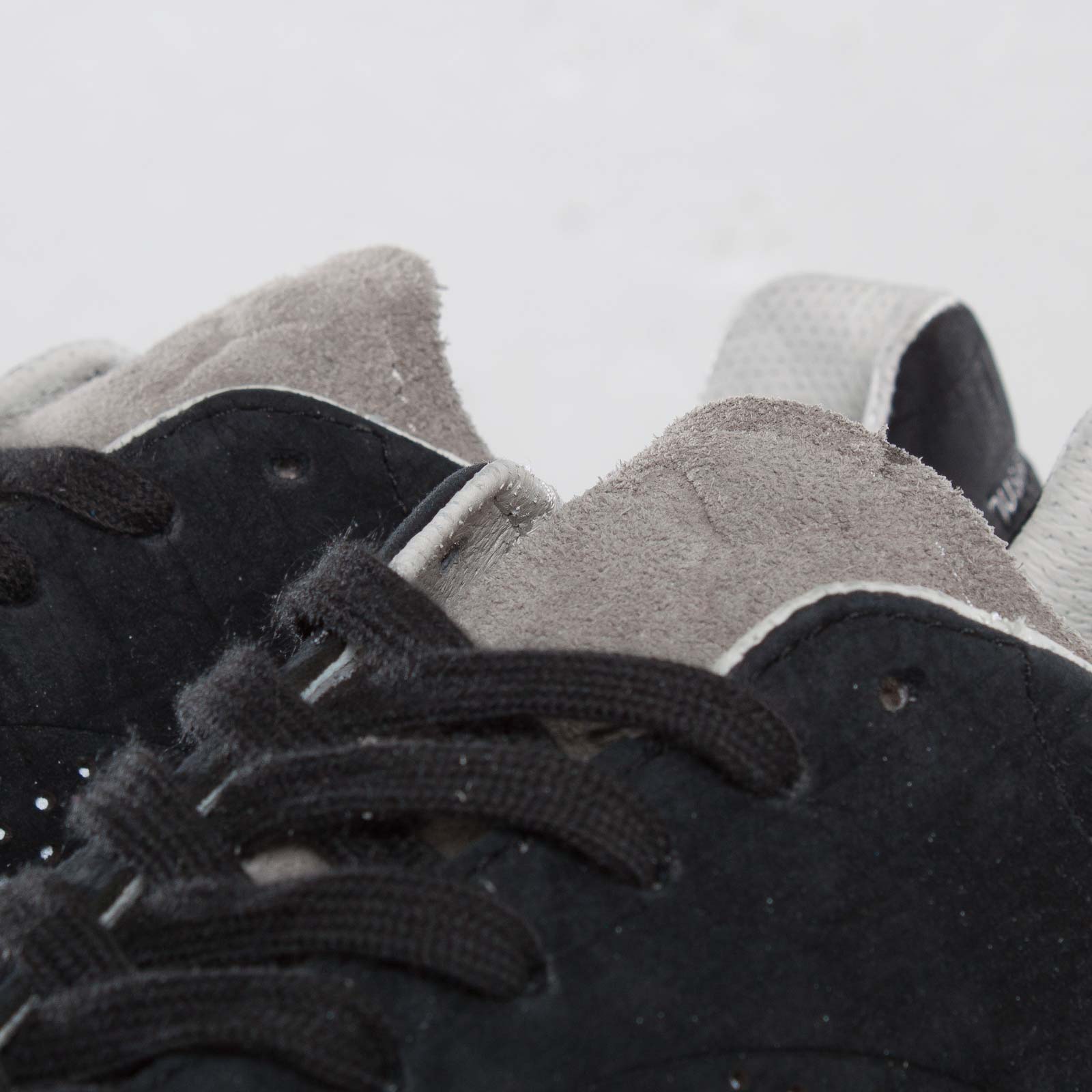 Hussein Chalayan Puma Haast Fall 2012 6