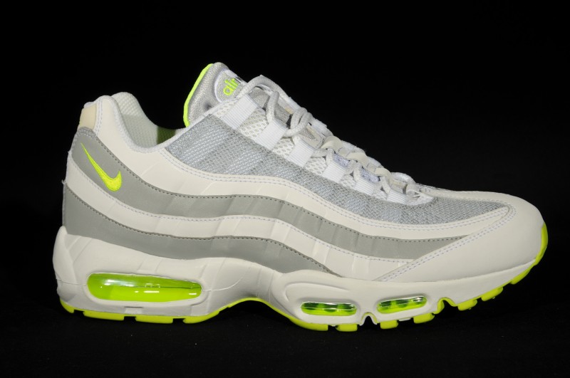 Nike Air Max 95 White Wolf Grey Volt 1