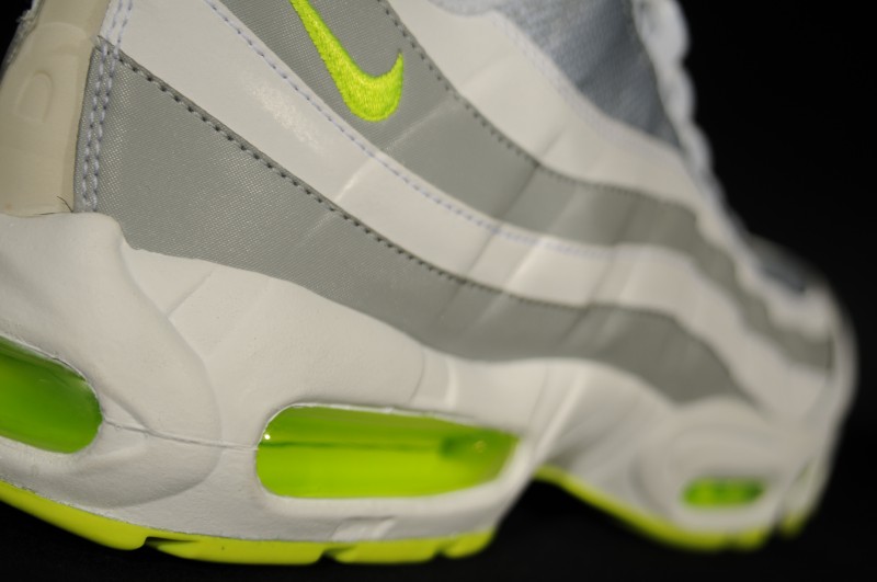 Nike Air Max 95 White Wolf Grey Volt 7