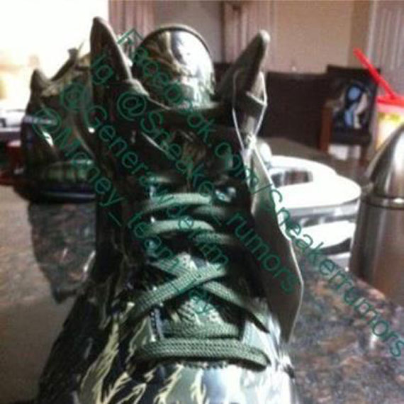 Nike Air Max Hyperposite Camo Teaser 3
