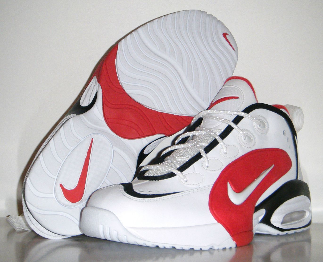 Nike Air Way Up White Black University Red 07
