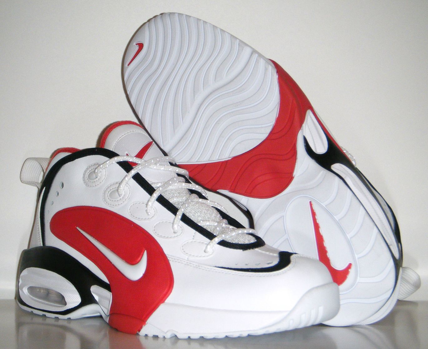 Nike Air Way Up White Black University Red 08