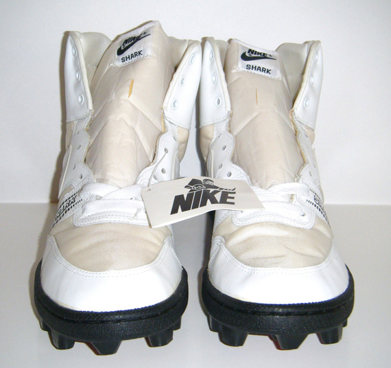 Nike Shark 1988 Football Cleats 5