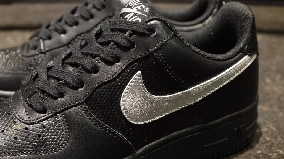 Nike Wmns Air Force 1 Low Black Silver 4