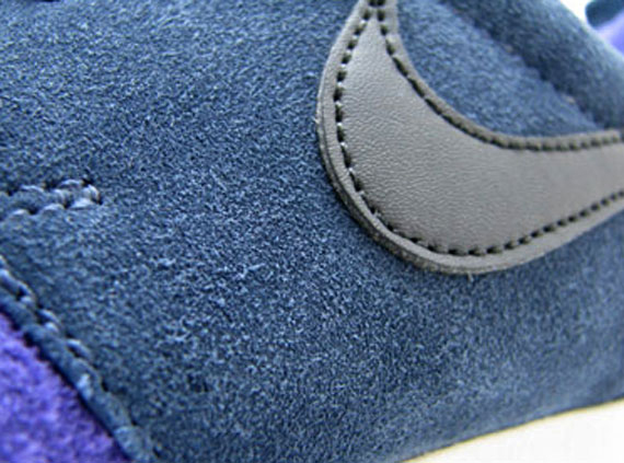 Nike Wmns Roshe Leather 7