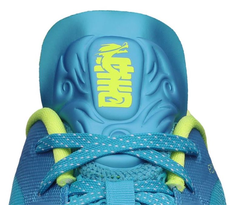 Nike Zoom Hyperdunk 2011 Low Son Of Dragon 01