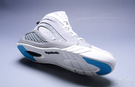 Reebok Shaqnosis 2012 Unreleased Grey Sample 11