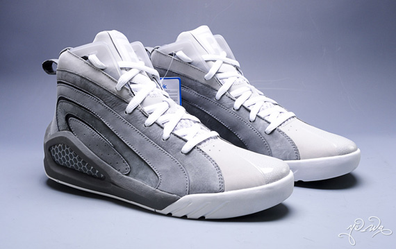 Reebok Shaqnosis 2012 Unreleased Grey Sample 15