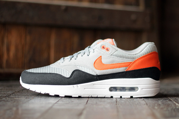 Social Status X Max100 X Nike Air Max 1 Shoes Revealed 9