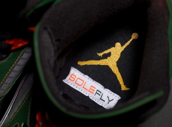 Sole Fly X Jordan Spizike 01