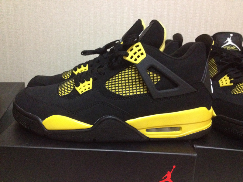 Air Jordan Iv Thunder Available Early 04
