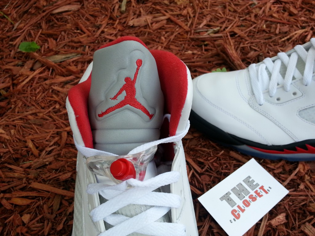 Air Jordan V White Fire Red Black 7