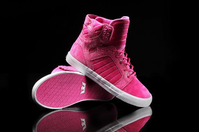 Elyse Walker Supra Skytop Pink Party 3