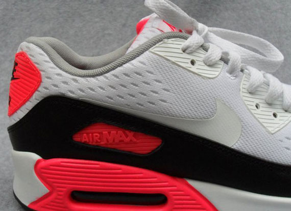 “Infrared” Nike Air Max 90 EM