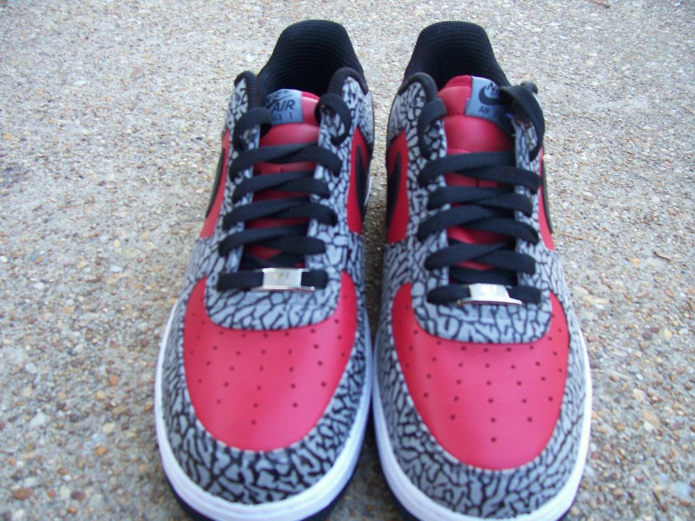 Nike Air Force 1 Low Supreme 2012 Customs 03