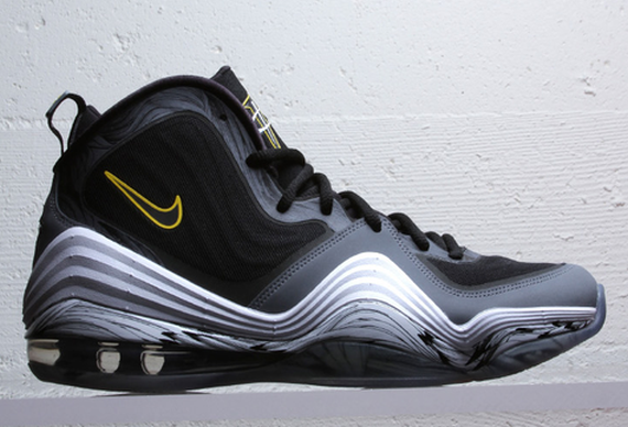 Nike Air Penny V Black Cool Grey Tour Yellow 05