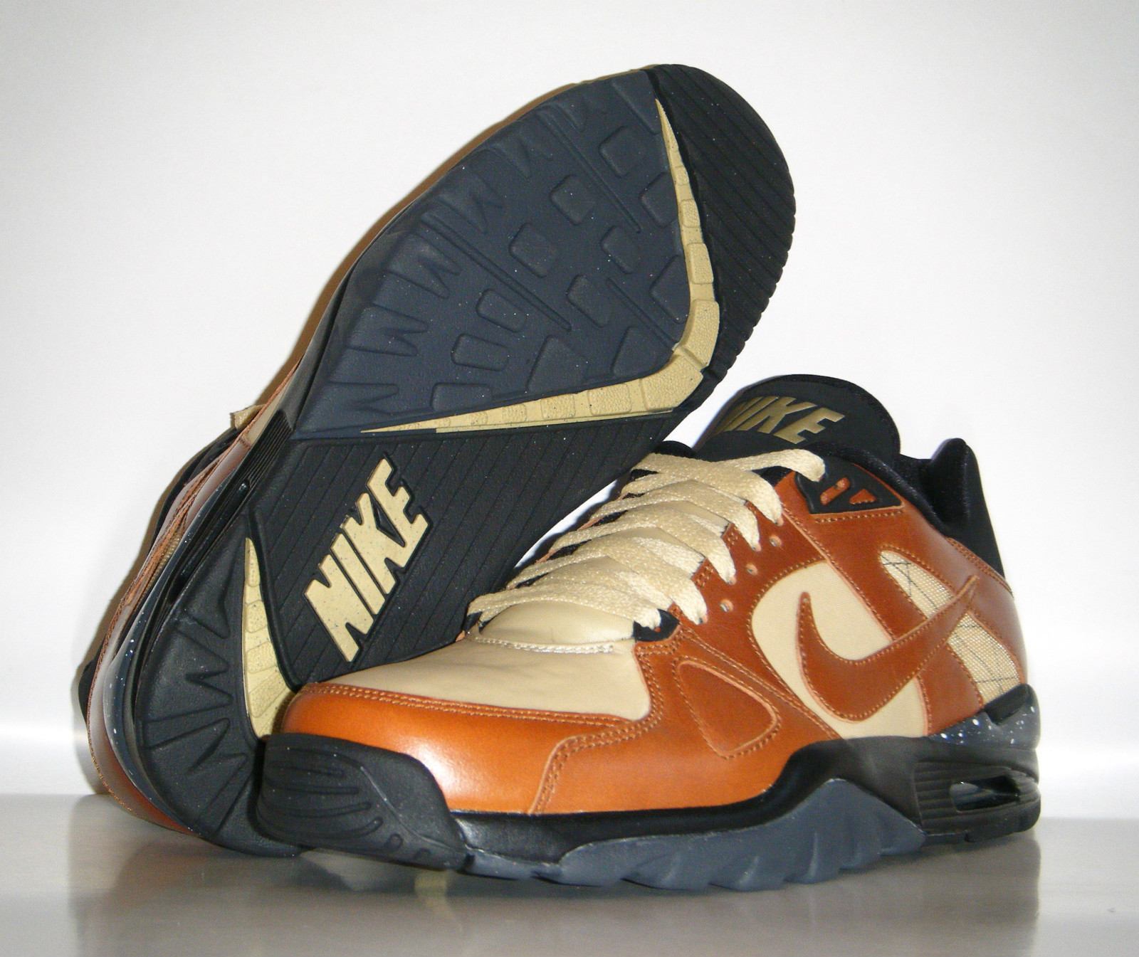 Nike Air Trainer Classic Rustic 08