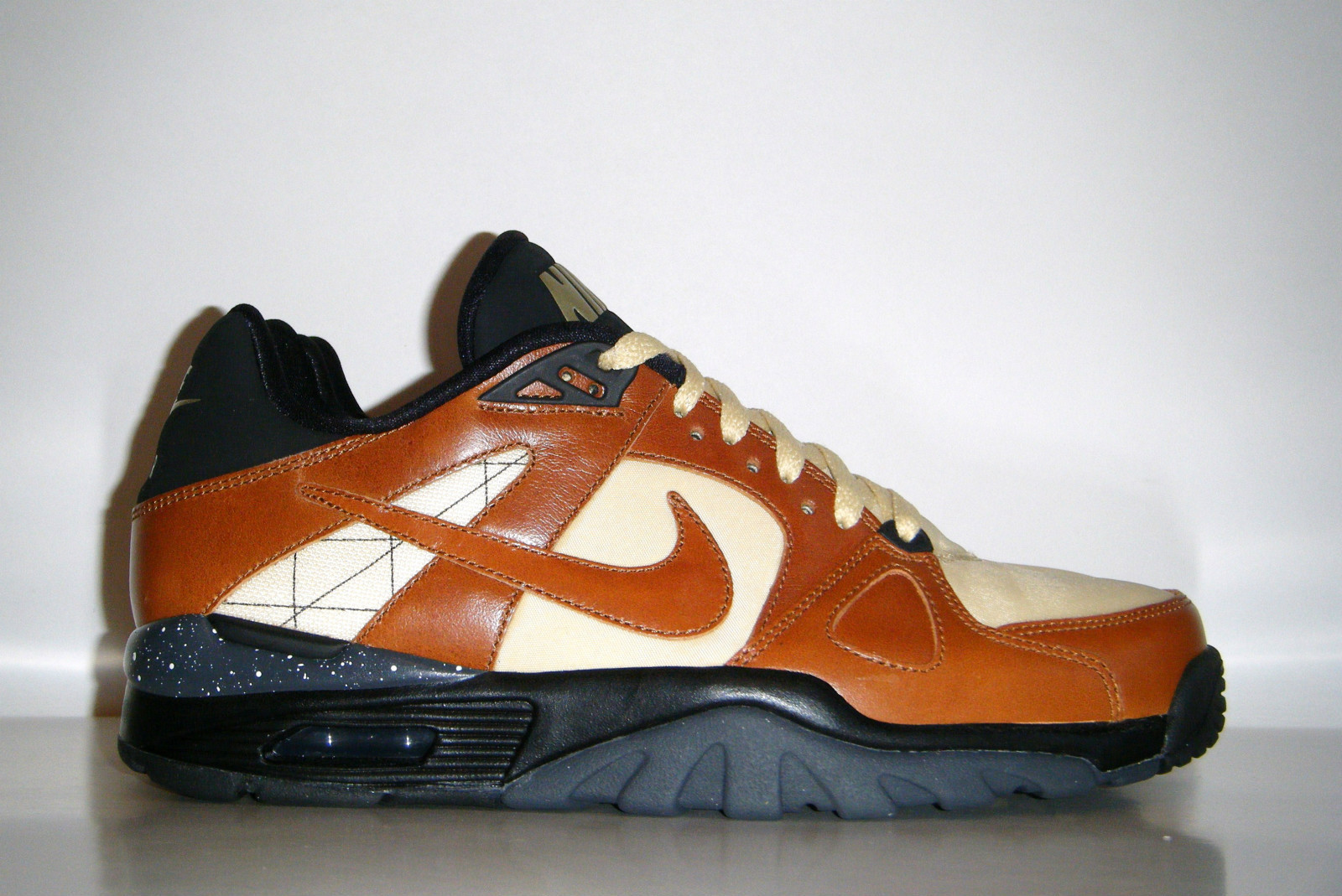 Nike Air Trainer Classic Rustic 11