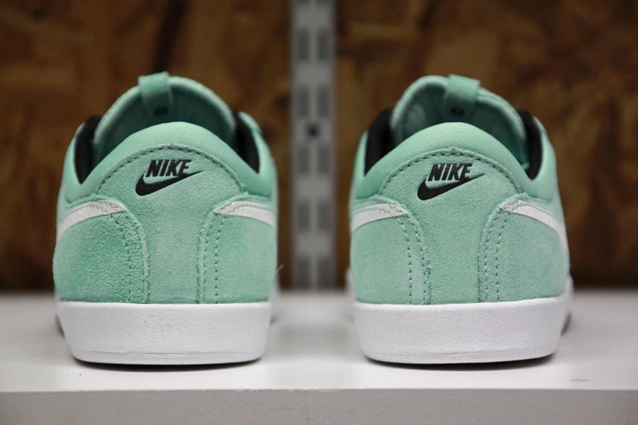 Nike Koston 1 Medium Mint 01
